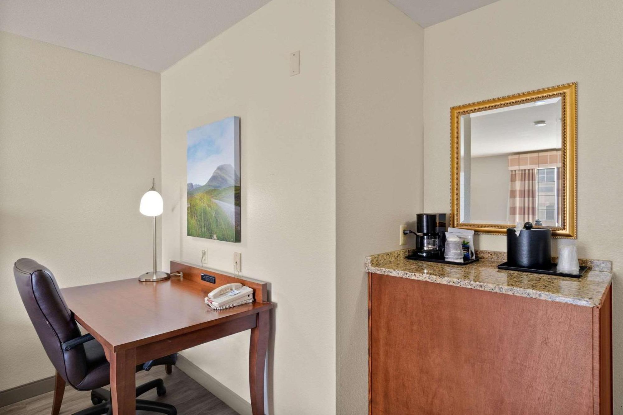 Country Inn & Suites By Radisson, Greeley, Co Екстериор снимка